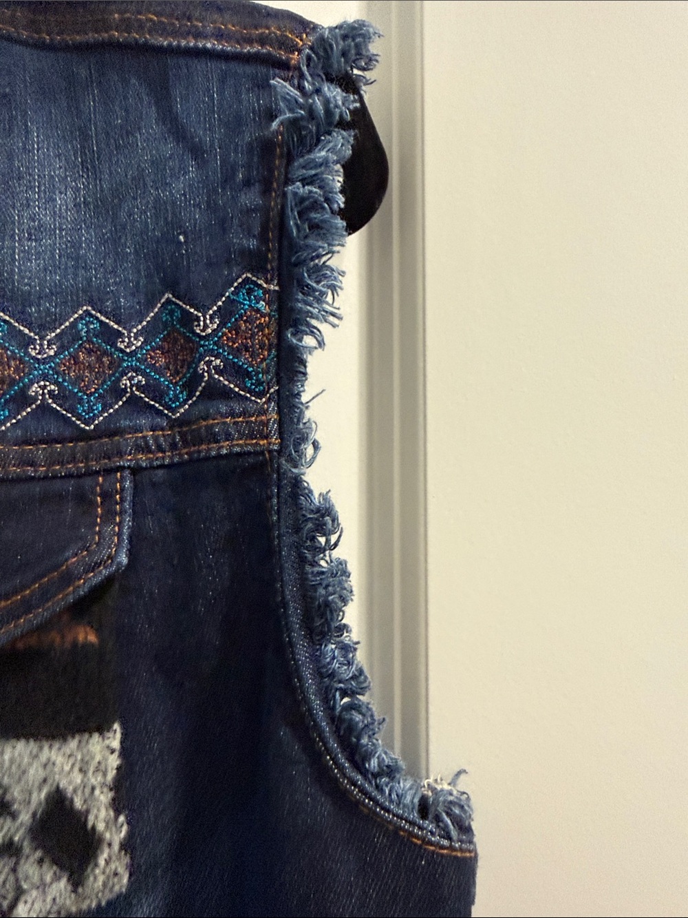 Venario denim western vest with sz s - Picture 6 of 10
